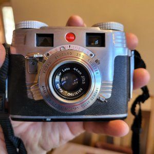 Kodak Signet 35 camera with case